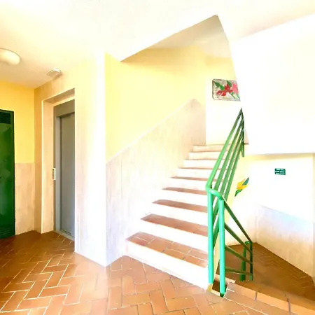 Apartamento Vista A La Piscina, Cerca De Playa, Tenerife Sur