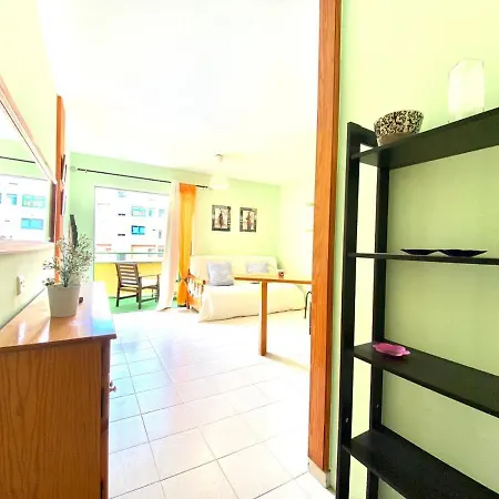 아파트 Apartamento Vista A La Piscina, Cerca De Playa, Tenerife Sur *