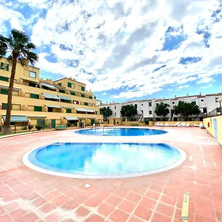 Apartmán Apartamento Vista A La Piscina, Cerca De Playa, Tenerife Sur Costa Del Silencio