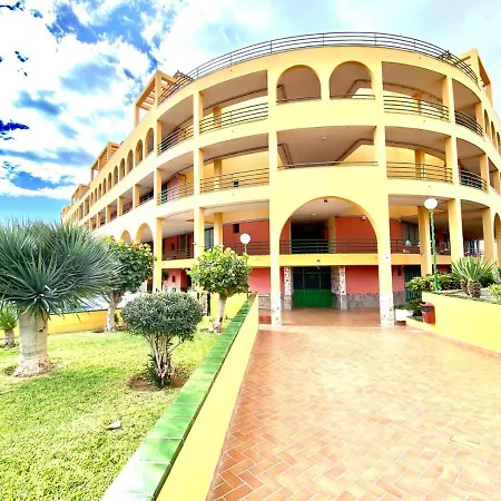Apartamento Vista A La Piscina, Cerca De Playa, Tenerife Sur 아파트 *